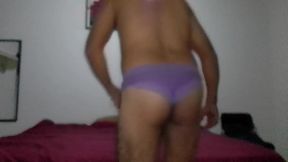 padrastro de alondra mariin la encuentra en ropa interior y terminan cojiendo