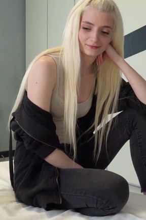 Skinny stepsister caught stepbrother watching porn and help with handjob