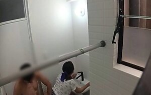 Espiando a profesora espanola follando con su amante