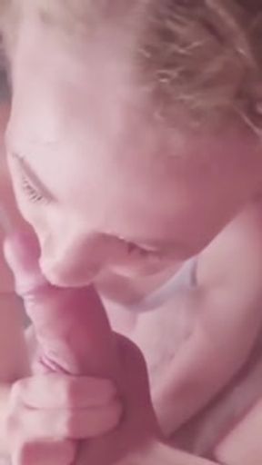 Blonde gives Sensual suck job with cum shot [onlyfans ]