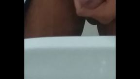 Gemendo gostoso na gozada gay big