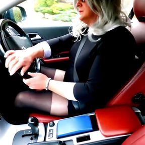 crossdresser kellycd2022 enjoying an afternoon car ride outdoor masturbating big cumshot in heels and pantyhose stocking