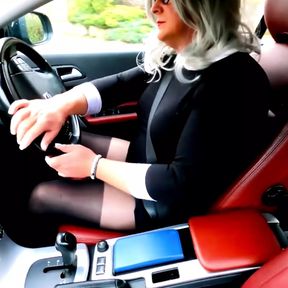 crossdresser kellycd2022 enjoying an afternoon car ride outdoor masturbating big cumshot in heels and pantyhose stocking