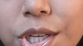 Smoking Close Lips Benson 100's Model Anita 95