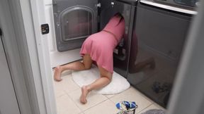 Asian Stepsis Stuck in Dryer Gets Anal