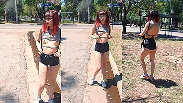 Flaca argentina caminando desnuda en publico