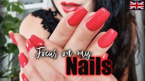 Focus on my Nails 02 ENGLISH (small version)