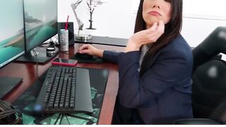 Stepsister's Hot Mom Seduces Stepbrother - Older Woman Teaches barely legal Man How To Fuck