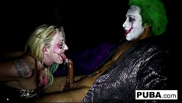 Cos Play Whorley Quinn gets fucked by the Joker