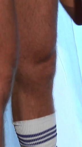 Straight Hung Skinhead Bodybuilder Get His Big Thick Cock Serviced
