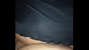 Ela fode muito sentada gostosa, gozei dentro