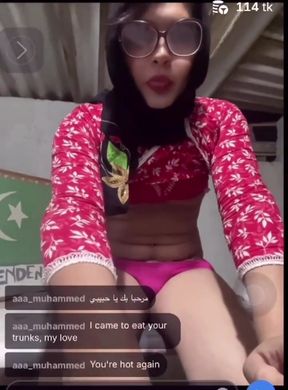 Do You Think You Can Handle Me? Official Xlive