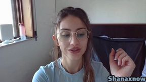 shanaxnow nose fetish eating boogers press nostrils moaning