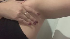 My sweaty armpits