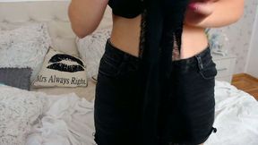 Red Head Girl Moans Very Hard in Her Bed