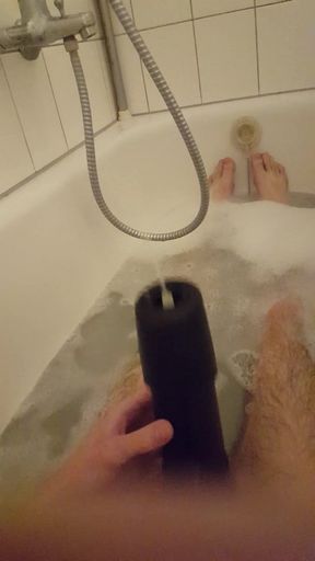 Tremblr in bathtub