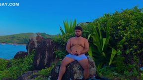 Beach Jerk - Chubby Guy Goes To The Beach To Jerk Off And Receives An Invitation From A Straight Guy To Suc