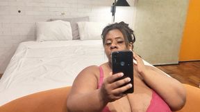 Ebony BBW gets Evil Dwarf to suck her delicious ass By Thammy BBW and Evil Dwarf Cam full HD.