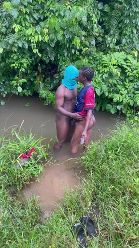 Bro sex inside river