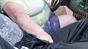 in the car in the parking lot, my girlfriend jerks off my dick