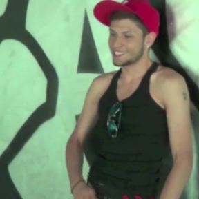 Innocent French twink used by bisex boy in exhib cruising place