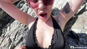 ”Babe at the beach wanted some hard sex”