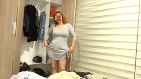 My Stepmother Undresses and Pees Before Putting on Her Bikini to Go to the Beach.