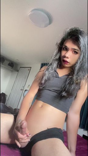Cumming Femboy
