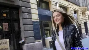 Amateur eurobabe fucks british geriatric pov