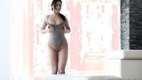 ”Nikki Waine Loves Black black cock”