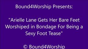 Arielle Lane Gets Foot Worship After Teasing with her Feet - WMV