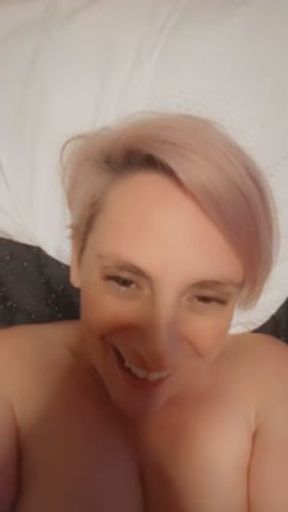 dildo makes giggling housewife cum hard