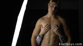 Dark & Light - Handjob & Muscle Worship