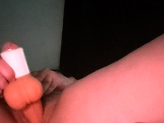 Amateur webcam girl masturbate big dildo