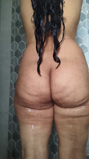 The Elder Steepbrother's Thick Cock Was Fully Inserted Into My Mouth, Then My Stepbrother Rubbed My Little Soft Pussy