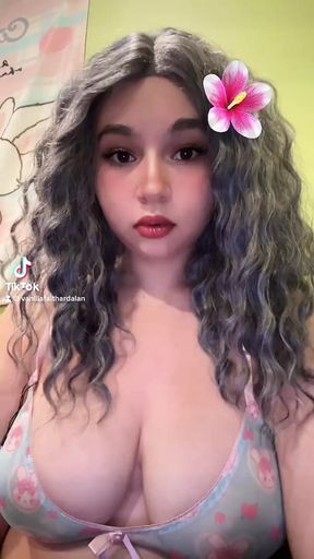 Sexy TikTok Slut with Big Boobs Vanilla Faith
