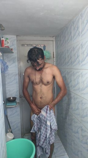 Get Bath Nude with Face