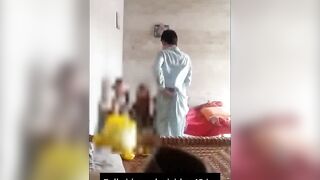 Indian Babe Exposes Her Sexual Side in Sensuous Erotic Dance