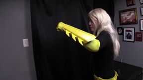 Blonde Pantgirls Magic Blunder 2