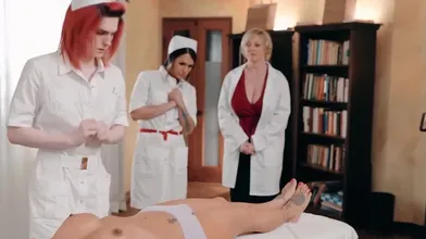 Big Tits Shemales Foursome Sex With Blonde Milf Dee Williams