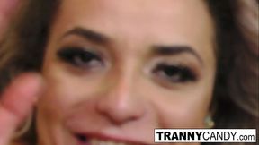 Hot trans slut dildos her tight asshole