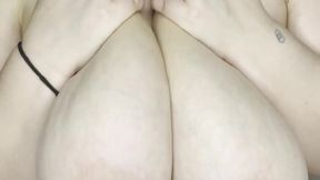 BBW Oiling Up Her Big Tits