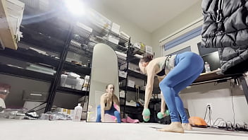 DICKFLASH FITNESS ADVENTURE part 1 flashing behind my new roomate