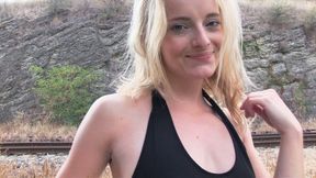 Creampie Ride for a Cheerleader