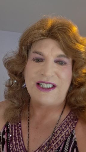 I want to suck big hairy cocks every day!