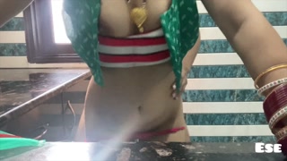 Indian Maid Fucked With Houseowner For Getting Bonus!!