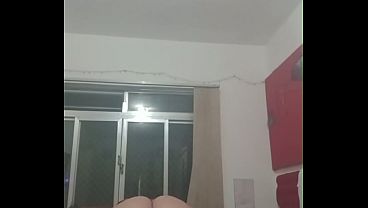 cigana gostosa e safada com tes&atilde_o se exibindo toda sem pudor