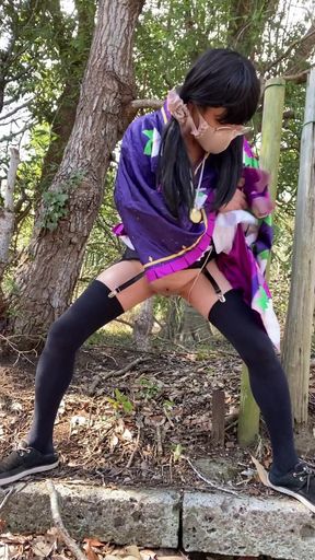 No132 Stray pee play in a kimono