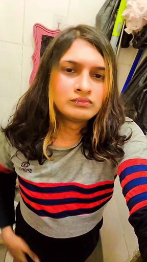 Zoya Shezadi Festival Season in Zoya Shezadi Going to Shower Mood Fresh