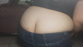 Ass crack view - Cleaning under the bed
